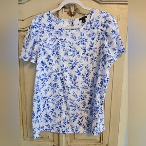 Ann Taylor Blue and White Floral Short Sleeve Top